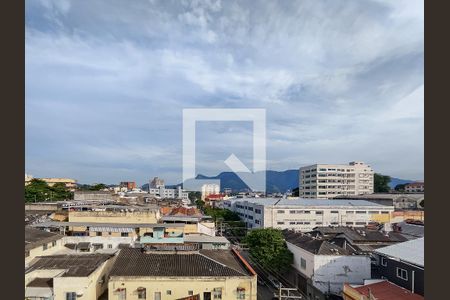 Apartamento à venda com 64m², 2 quartos e 1 vaga Apartamento à venda com 64m², 2 quartos e 1 vagaVista da Sacada