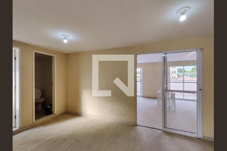 Apartamento à venda com 64m², 2 quartos e 1 vaga Apartamento à venda com 64m², 2 quartos e 1 vagaÁrea comum - Salão de festas