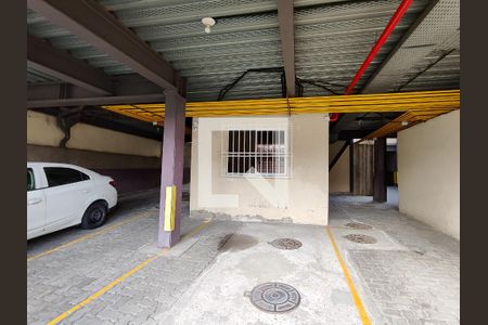 Apartamento à venda com 64m², 2 quartos e 1 vaga Apartamento à venda com 64m², 2 quartos e 1 vagaFachada e portaria