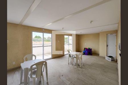 Apartamento à venda com 64m², 2 quartos e 1 vaga Apartamento à venda com 64m², 2 quartos e 1 vagaÁrea comum - Salão de festas