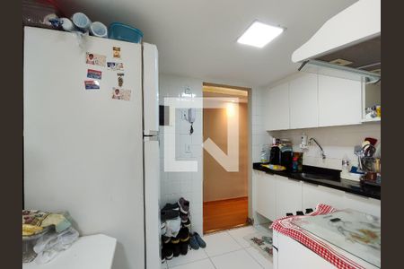 Apartamento à venda com 64m², 2 quartos e 1 vaga Apartamento à venda com 64m², 2 quartos e 1 vagaCozinha