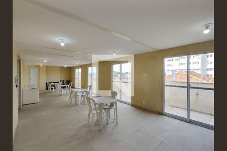 Apartamento à venda com 64m², 2 quartos e 1 vaga Apartamento à venda com 64m², 2 quartos e 1 vagaÁrea comum - Salão de festas
