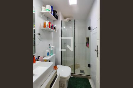 Apartamento à venda com 64m², 2 quartos e 1 vaga Apartamento à venda com 64m², 2 quartos e 1 vagaBanheiro da Suíte