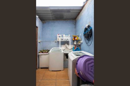 Casa à venda com 193m², 2 quartos e 2 vagasÁrea de Serviço