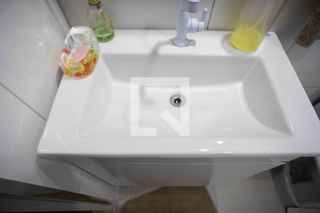 Casa à venda com 193m², 2 quartos e 2 vagasBanheiro