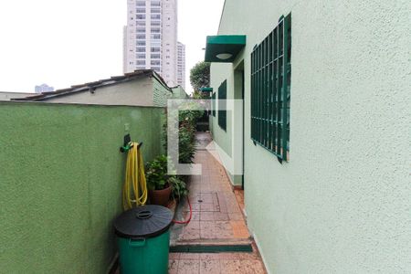 Casa à venda com 250m², 3 quartos e 2 vagascorredor externo