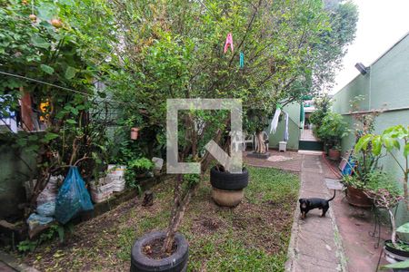 Casa à venda com 250m², 3 quartos e 2 vagasQuintal