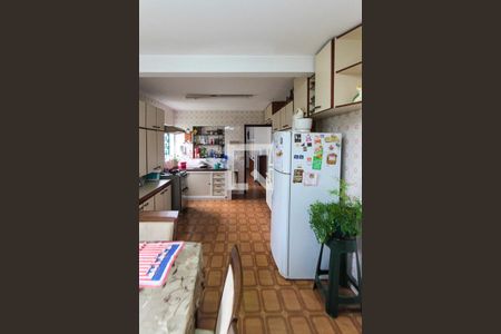 Casa à venda com 250m², 3 quartos e 2 vagasCozinha