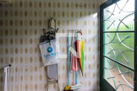 Casa à venda com 250m², 3 quartos e 2 vagasÁrea de Serviço