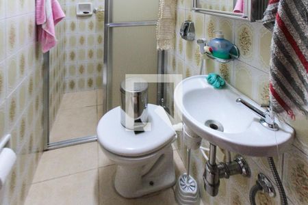 Casa à venda com 250m², 3 quartos e 2 vagasBanheiro de serviço