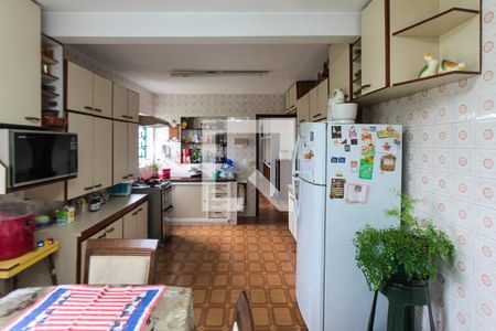 Casa à venda com 250m², 3 quartos e 2 vagasCozinha