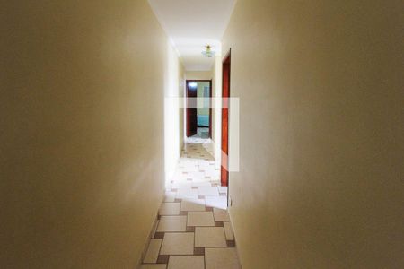 Casa à venda com 250m², 3 quartos e 2 vagasCorredor