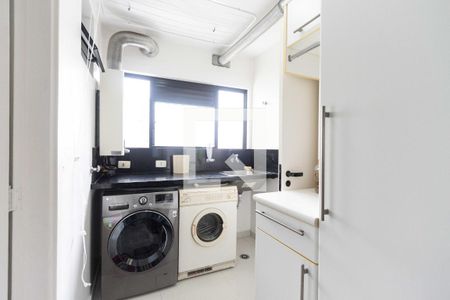 Apartamento à venda com 92m², 3 quartos e 2 vagas Apartamento à venda com 92m², 3 quartos e 2 vagasÁrea de Serviço