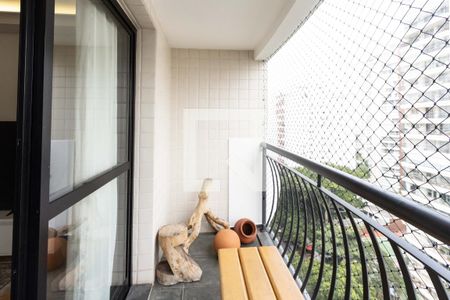 Apartamento à venda com 92m², 3 quartos e 2 vagas Apartamento à venda com 92m², 3 quartos e 2 vagasVaranda da Sala