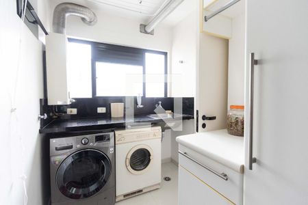 Apartamento à venda com 92m², 3 quartos e 2 vagas Apartamento à venda com 92m², 3 quartos e 2 vagasÁrea de Serviço