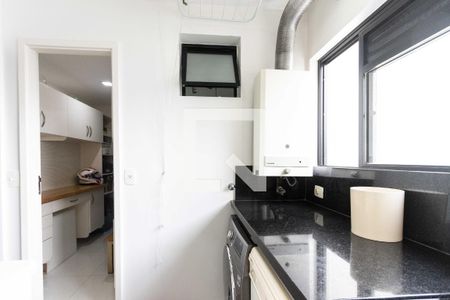 Apartamento à venda com 92m², 3 quartos e 2 vagas Apartamento à venda com 92m², 3 quartos e 2 vagasÁrea de Serviço
