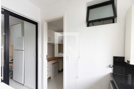 Apartamento à venda com 92m², 3 quartos e 2 vagas Apartamento à venda com 92m², 3 quartos e 2 vagasÁrea de Serviço