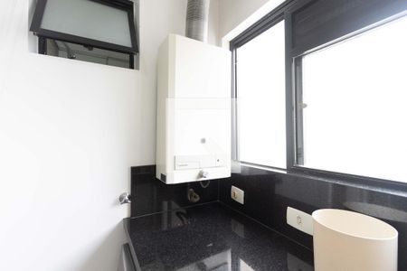 Apartamento à venda com 92m², 3 quartos e 2 vagas Apartamento à venda com 92m², 3 quartos e 2 vagasÁrea de Serviço