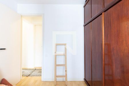 Apartamento à venda com 92m², 3 quartos e 2 vagas Apartamento à venda com 92m², 3 quartos e 2 vagasQuarto 3