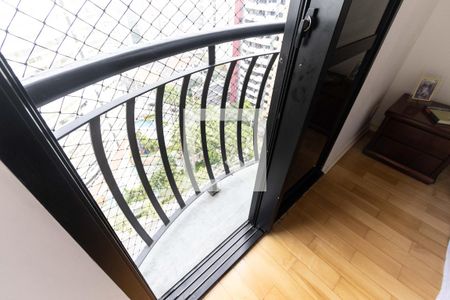 Apartamento à venda com 92m², 3 quartos e 2 vagas Apartamento à venda com 92m², 3 quartos e 2 vagasVaranda do Quarto 1 - Suite