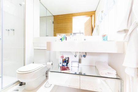 Apartamento à venda com 92m², 3 quartos e 2 vagas Apartamento à venda com 92m², 3 quartos e 2 vagasBanheiro do Quarto 2 - Suite