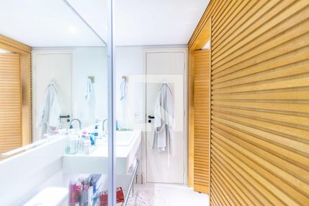 Apartamento à venda com 92m², 3 quartos e 2 vagas Apartamento à venda com 92m², 3 quartos e 2 vagasBanheiro do Quarto 2 - Suite