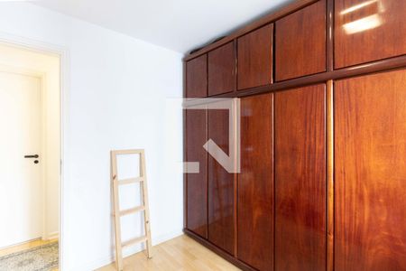 Apartamento à venda com 92m², 3 quartos e 2 vagas Apartamento à venda com 92m², 3 quartos e 2 vagasQuarto 3