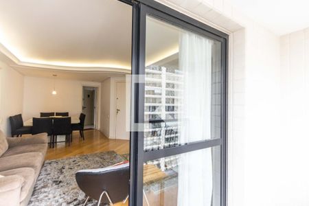 Apartamento à venda com 92m², 3 quartos e 2 vagas Apartamento à venda com 92m², 3 quartos e 2 vagasVaranda da Sala