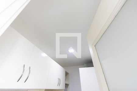 Apartamento à venda com 92m², 3 quartos e 2 vagas Apartamento à venda com 92m², 3 quartos e 2 vagasQuarto de Serviço
