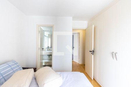 Apartamento à venda com 92m², 3 quartos e 2 vagas Apartamento à venda com 92m², 3 quartos e 2 vagasQuarto 1 - Suite