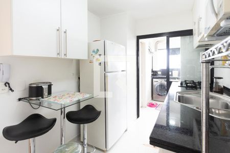 Apartamento à venda com 92m², 3 quartos e 2 vagas Apartamento à venda com 92m², 3 quartos e 2 vagasCozinha