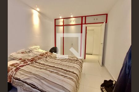 Apartamento à venda com 300m², 4 quartos e 4 vagasQuarto 2