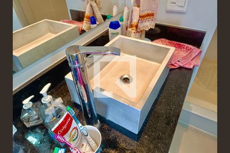 Apartamento à venda com 300m², 4 quartos e 4 vagasBanheiro social