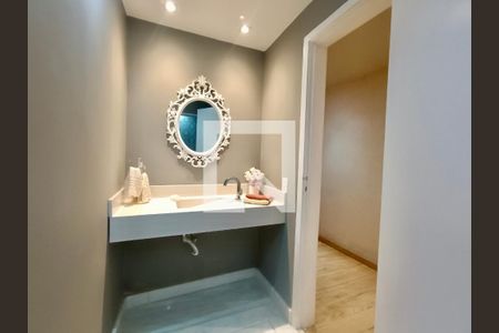 Apartamento à venda com 300m², 4 quartos e 4 vagasLavabo