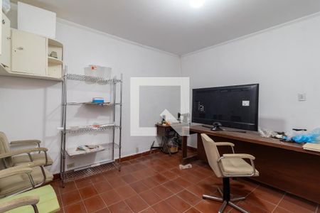 Casa para alugar com 211m², 3 quartos e 1 vagaEdícula - Suíte