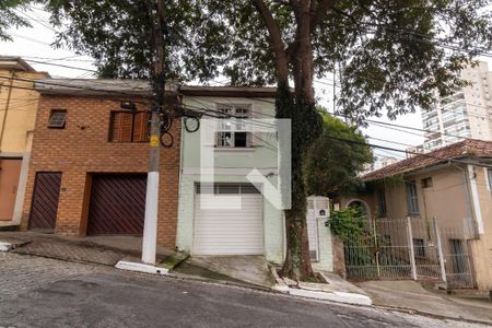 Casa para alugar com 211m², 3 quartos e 1 vagaFachada