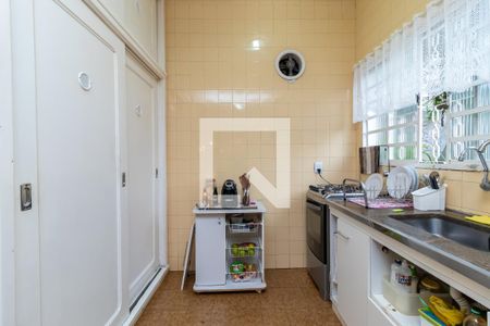 Casa para alugar com 211m², 3 quartos e 1 vagaCozinha