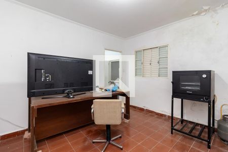 Casa para alugar com 211m², 3 quartos e 1 vagaEdícula - Suíte