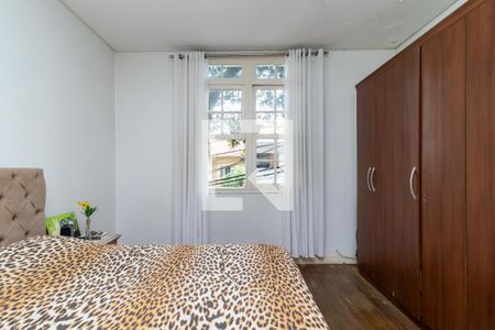 Casa para alugar com 211m², 3 quartos e 1 vagaQuarto 1