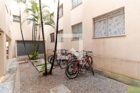 Apartamento à venda com 45m², 2 quartos e 1 vaga Apartamento à venda com 45m², 2 quartos e 1 vagaÁrea comum -Bicicletário