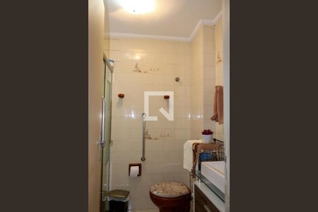 Apartamento à venda com 82m², 2 quartos e 1 vaga Apartamento à venda com 82m², 2 quartos e 1 vagaBanheiro Social