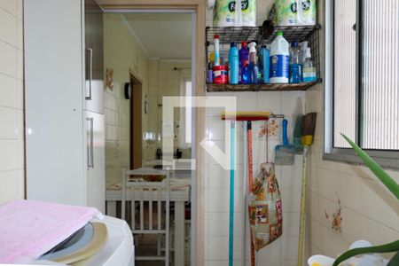 Apartamento à venda com 82m², 2 quartos e 1 vaga Apartamento à venda com 82m², 2 quartos e 1 vagaÁrea de Serviço