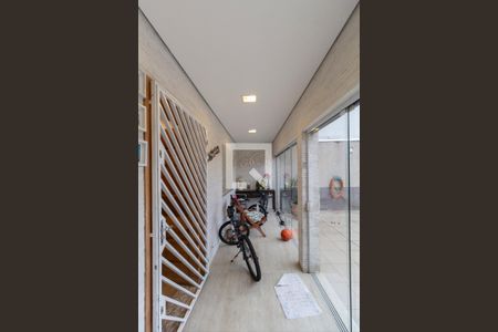 Casa à venda com 350m², 3 quartos e 8 vagasVaranda