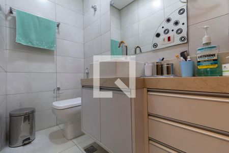 Casa à venda com 350m², 3 quartos e 8 vagasBanheiro