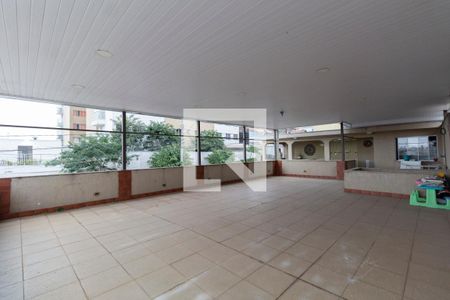Casa à venda com 350m², 3 quartos e 8 vagasTerraço
