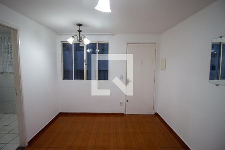 Sala de apartamento para alugar com 2 quartos, 45m² em Itaim Paulista, São Paulo