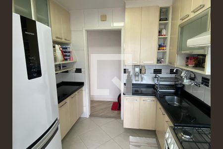 Apartamento à venda com 60m², 2 quartos e 1 vaga Apartamento à venda com 60m², 2 quartos e 1 vagaCozinha
