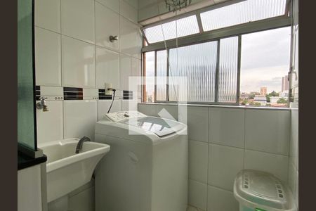 Apartamento à venda com 60m², 2 quartos e 1 vaga Apartamento à venda com 60m², 2 quartos e 1 vagaÁrea de Serviço