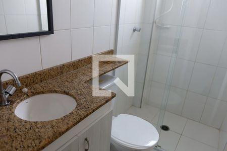 Apartamento à venda com 77m², 3 quartos e 2 vagasBanheiro