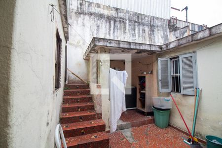 Casa à venda com 230m², 2 quartos e 4 vagas Casa à venda com 230m², 2 quartos e 4 vagasÁrea de Serviço